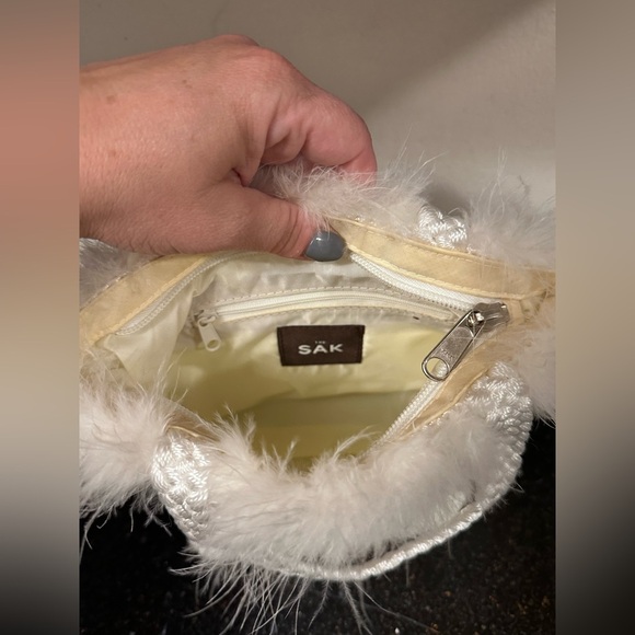 Th Sak White Crochet Bag NWT - Picture 3 of 5